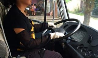 环卫道路清扫车司机