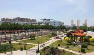 初中全封闭寄宿学校